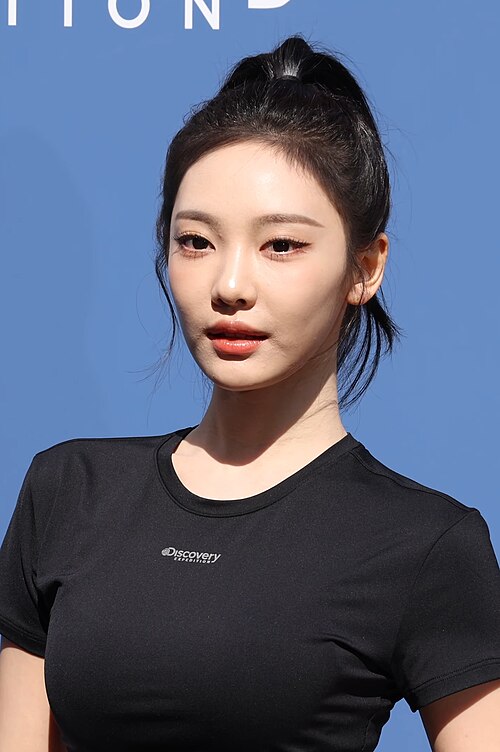 ニンニン / 닝닝