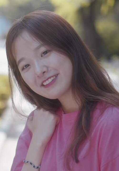チョン・ボミン / 정보민
