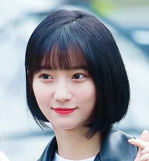 ビニ / 유빈