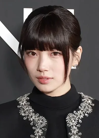 ペ・スジ