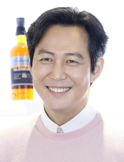 イ・ジョンジェ
