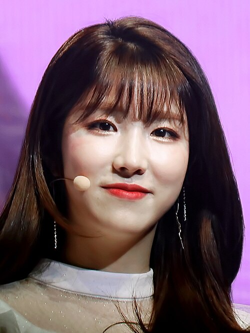 ジンイェ / 진예