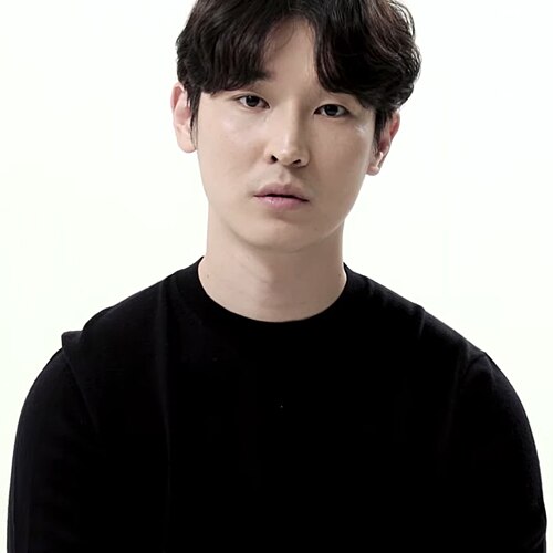 ウ・ジヒョン / 우지현