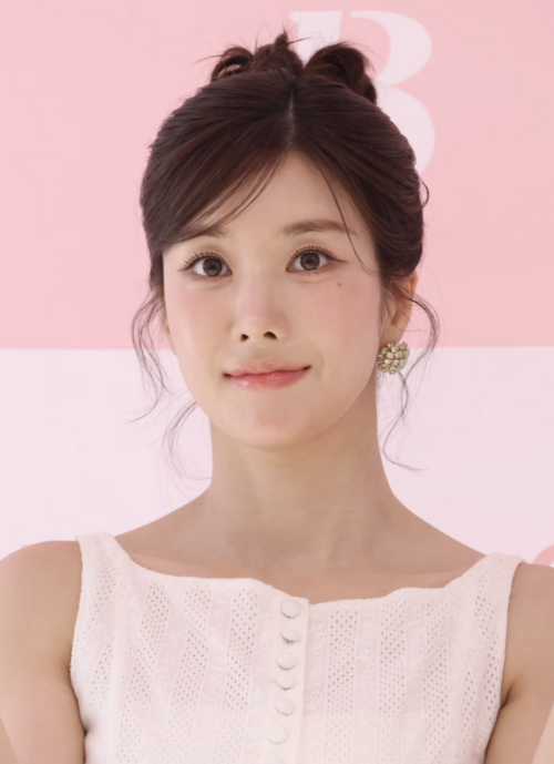 クォン・ウンビ / 권은비