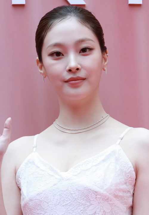 チェ・ヒジン / 최희진