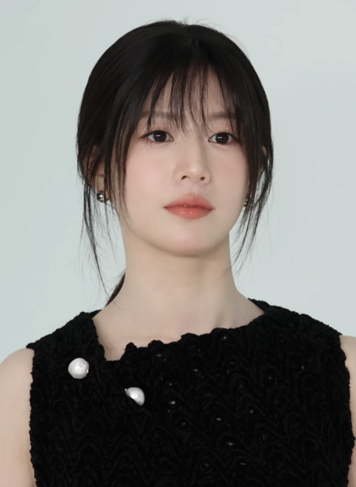 コ・ユンジョン / 고윤정